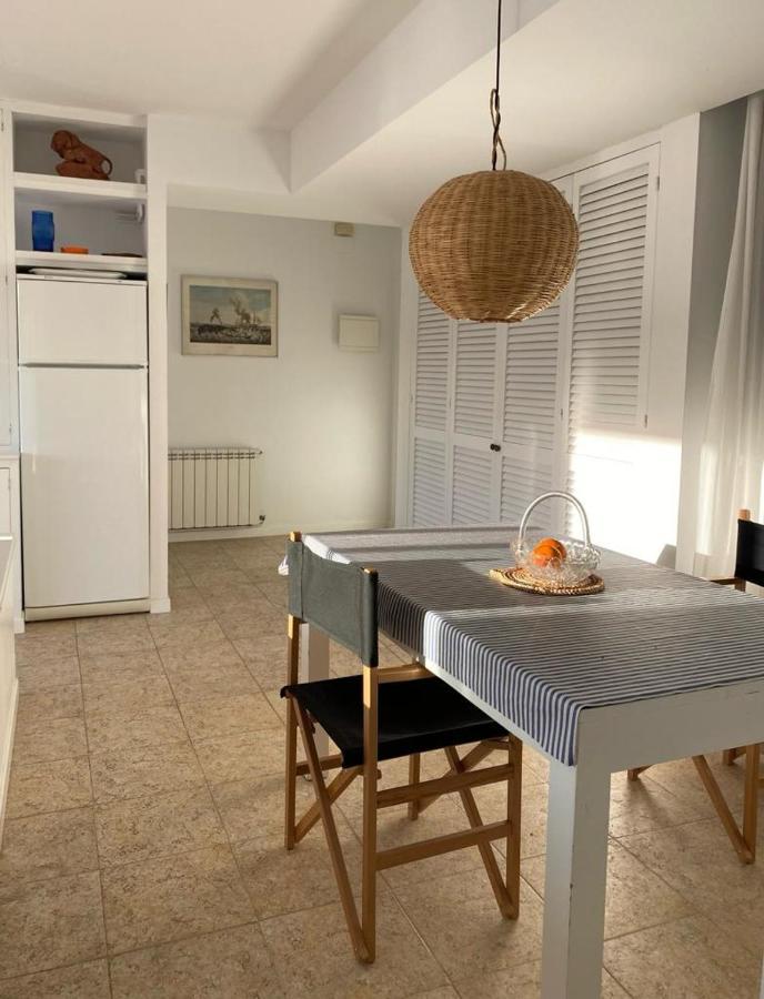 Ferienwohnung Port De'N Perris L' Escala Exterior foto